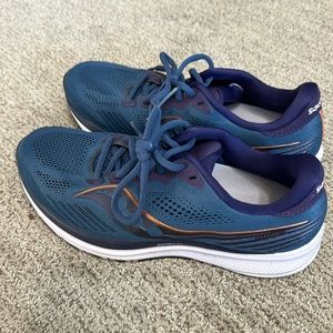 Saucony Ride 14 Womens size 10.5